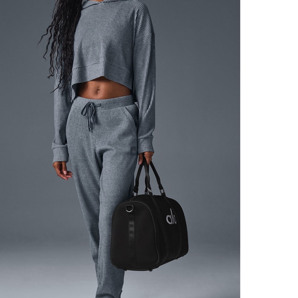 COPY - Alo Muse Sweat Set